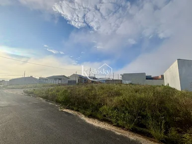 <strong>Terreno de 370m² no Jardim das Araucárias</strong>