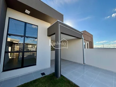 <strong>Casa com 3 quartos (1 suíte) à venda no Lily Bacila</strong>