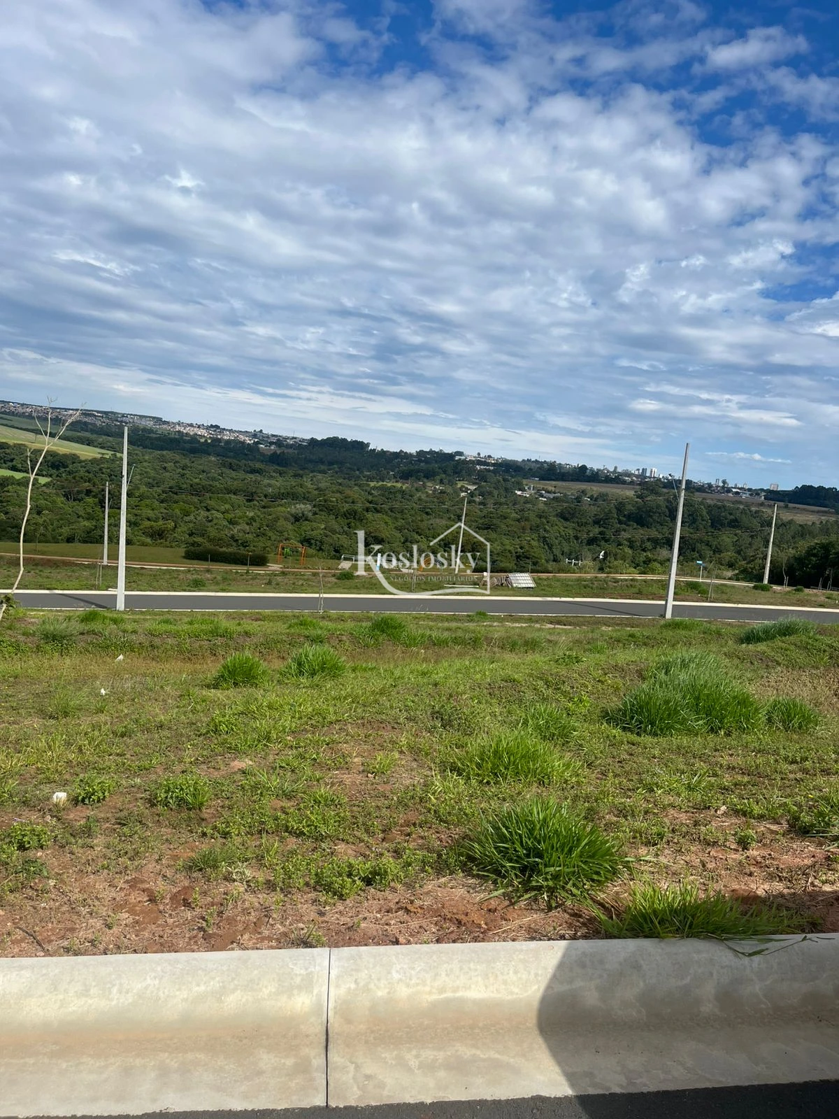 Terreno Em Condomínio Fechado - Ponta Grossa