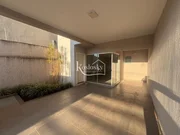 <strong>Sobrado novo de 3 Quartos à Venda no Jardim Cristine</strong>