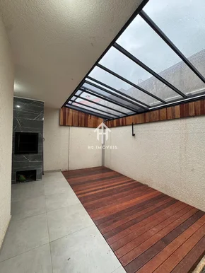 Casa em Uvaranas