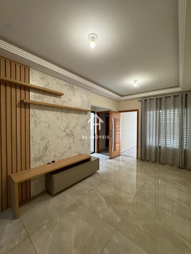 Foto Casa Padrão&nbsp;<small>(3 dormit&oacute;rios sendo 1 su&iacute;te)</small>