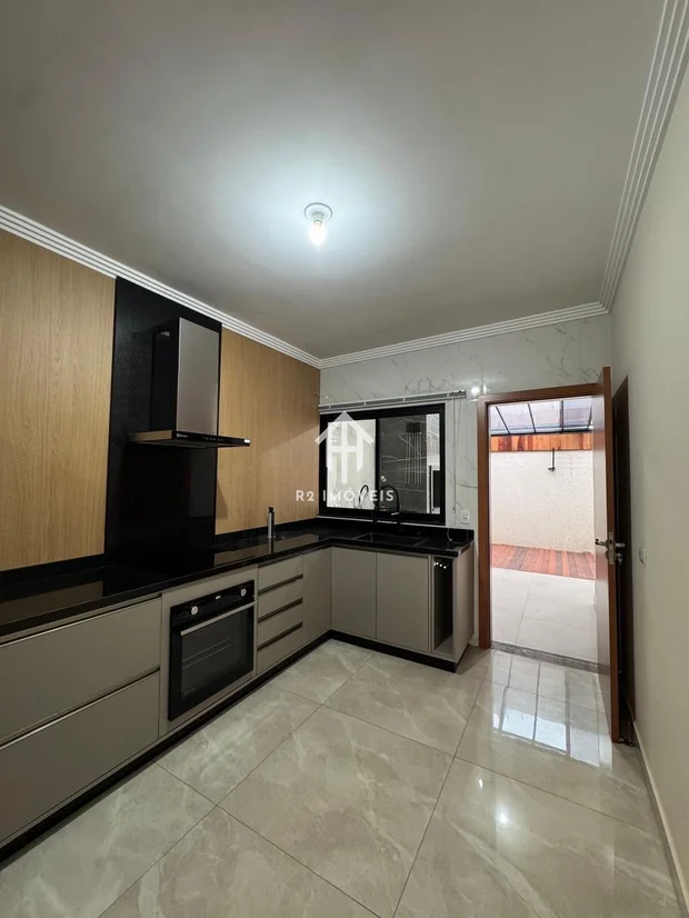 Foto Casa Padrão&nbsp;<small>(3 dormit&oacute;rios sendo 1 su&iacute;te)</small>