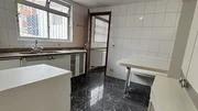 <strong>Conceito Imóveis Vende Apartamento Semi Mobiliado - Centro.</strong>