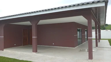 <strong>Conceito Imóveis Vende Casa com Amplo Terreno-Campo Largo/PR</strong>