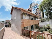 <strong>Conceito Imóveis Vende Casa com no Santa Quitéria.</strong>