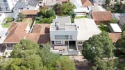 <strong>Conceito Imóveis Vende Ampla Casa no Alto da XV.</strong>