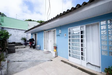 <strong>Casa em Condomínio</strong>&nbsp;<small>(3 dormit&oacute;rios)</small>