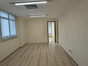 <strong>Conceito Imóveis Vende Sala Comercial no Edifício Glaser.</strong>