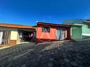 <strong>Casa em Condomínio</strong> <small>(3 dormitórios sendo 1 suíte)</small>