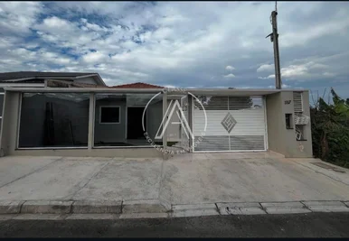 <strong>Casa para Venda e Locação</strong>