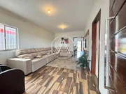 <strong>Casa à Venda</strong>