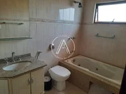 <strong>Sobrado a Venda - Locação Apartamento Piso Superior</strong>