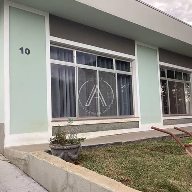 <strong>Casa Padrão à Venda - Jardim dos Bancários</strong>