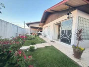 <strong>Casa Padrão</strong>&nbsp;<small>(4 dormit&oacute;rios sendo 1 su&iacute;te)</small>