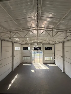 <strong>Armazém/Barracão</strong> ()