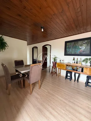 <strong>Casa Padrão</strong>&nbsp;<small>(2 dormit&oacute;rios)</small>