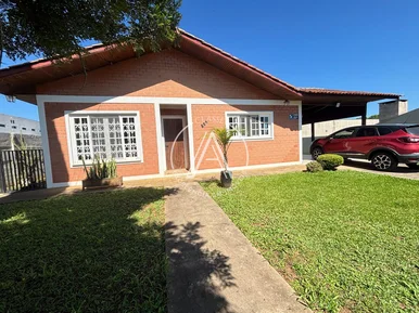 <strong>Casa Padrão</strong>&nbsp;<small>(4 dormit&oacute;rios sendo 1 su&iacute;te)</small>