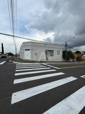 <strong>Sala Comercial</strong> ()