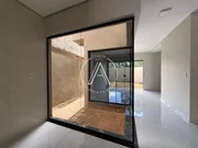 <strong>Sobrado Conjugado</strong>&nbsp;<small>(3 dormit&oacute;rios sendo 3 su&iacute;tes)</small>