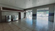 <strong>Sala Comercial</strong> ()