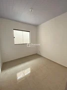 <strong>Casa com passagem lateral</strong>