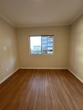 <strong>Apartamento à venda no Centro</strong>