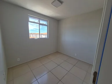 <strong>Apartamento à venda pronto para morar em Uvaranas!</strong>