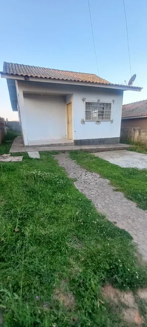Casa à Venda No Bairro Colônia Dona Luiza