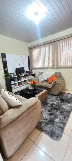 Casa à Venda No Conjunto Veneza Uvaranas