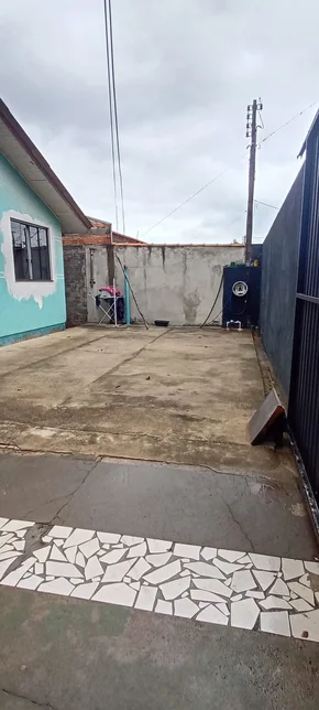 Casa à Venda Na Colônia Dona Luiza Bairro Santa Maria