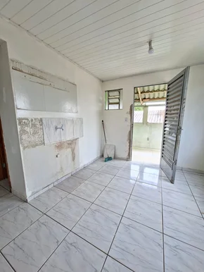 Casa à Venda No Bairro Santa Bárbara Cará-cará