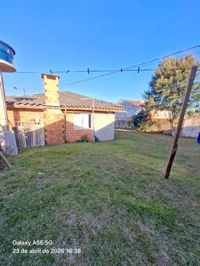 Casa à Venda No Bairro Cará-cará