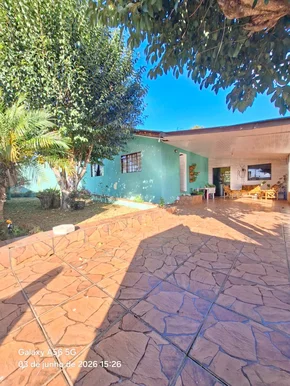 Casa à Venda Na Colônia Dona Luiza