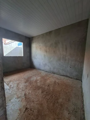 Casa à Venda Em Uvaranas