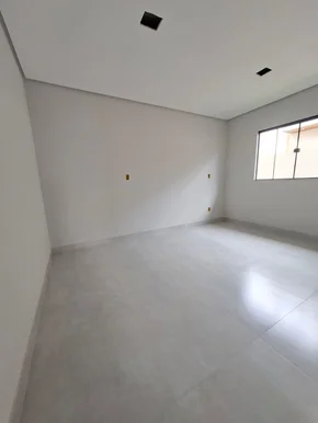 Casa em Colônia Dona Luíza
