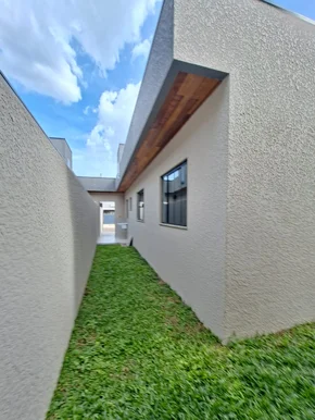 Casa em Colônia Dona Luíza