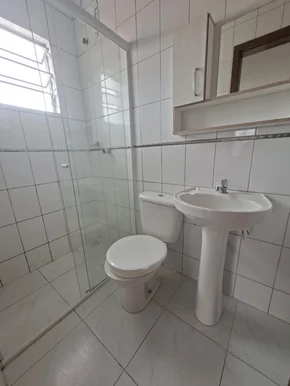 Flat à venda em Uvaranas - Foto 2