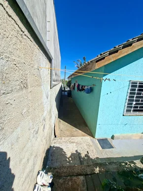 Casa Em Olarias Com Ponto Comercial