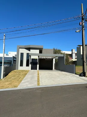 Casa á Venda No Parque Dos Ingleses