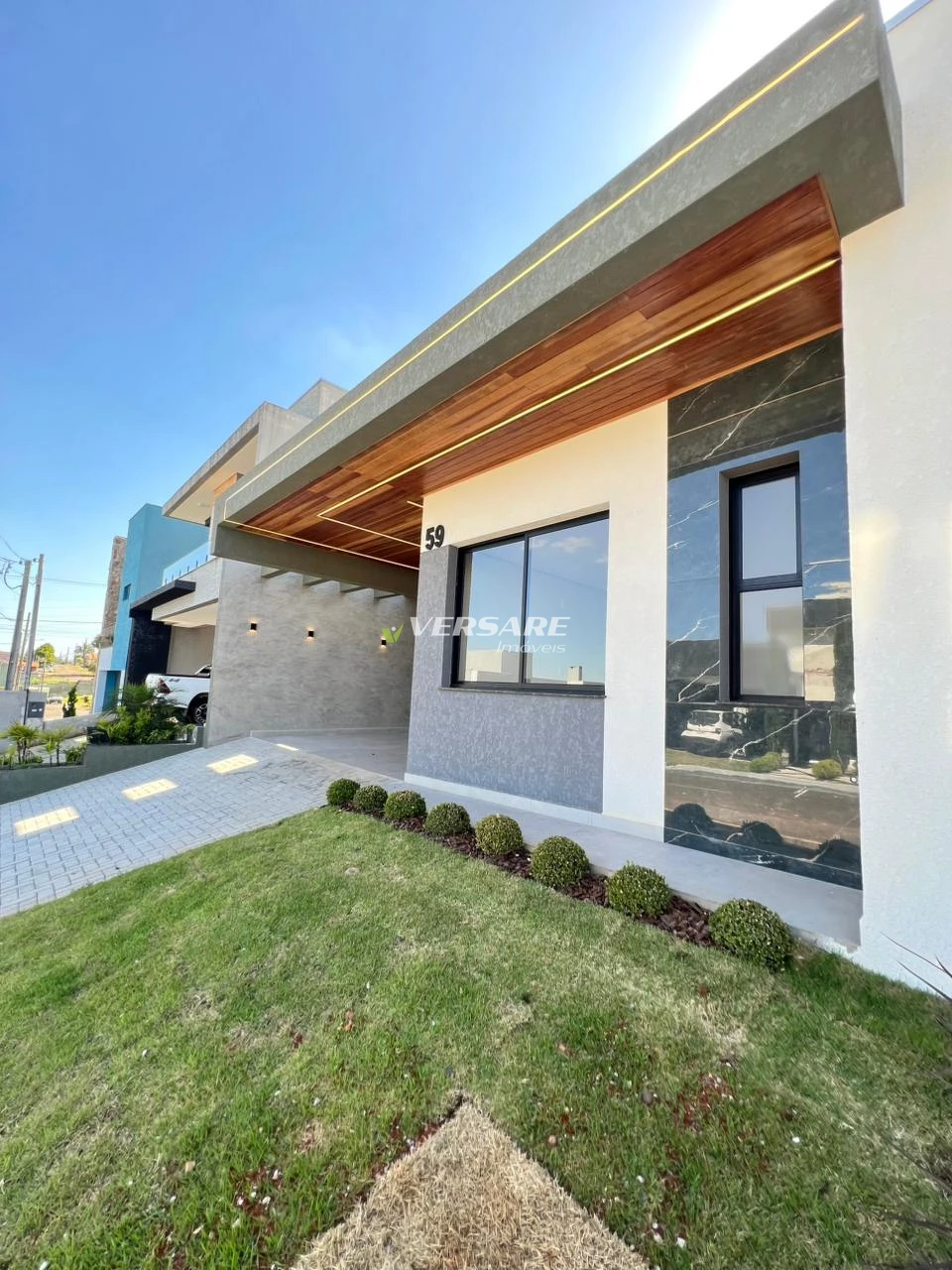 Linda Casa Condomínio Ecoville 1