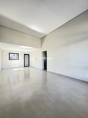 Linda Casa Condomínio Ecoville 1