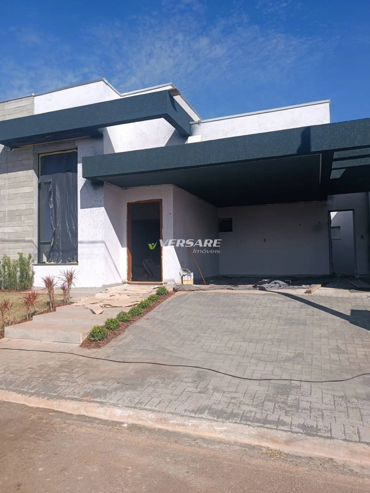 Linda Casa Condomínio Ecoville 1