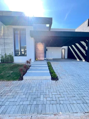 Linda Casa Condomínio Ecoville 1