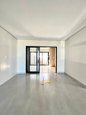 Linda Casa Condomínio Ecoville 1