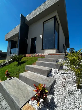 Linda Casa Térrea Condomínio Vale Do Sol