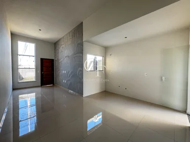 Casa Com Passagem Lateral
