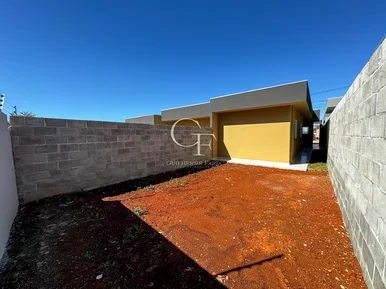 Casa Com Passagem Lateral
