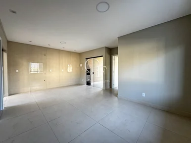 Casa De Esquina No órfãs