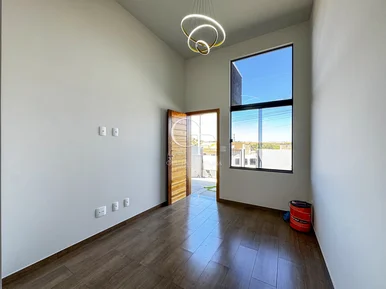 Casa No Lago De Olarias